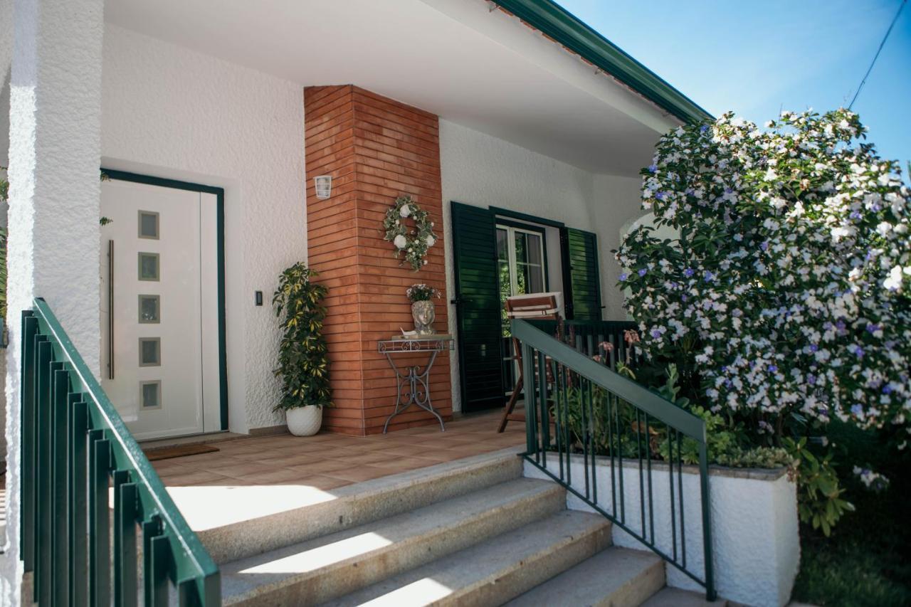 Flowers & Faces Guesthouse Понте-де-Лима Экстерьер фото